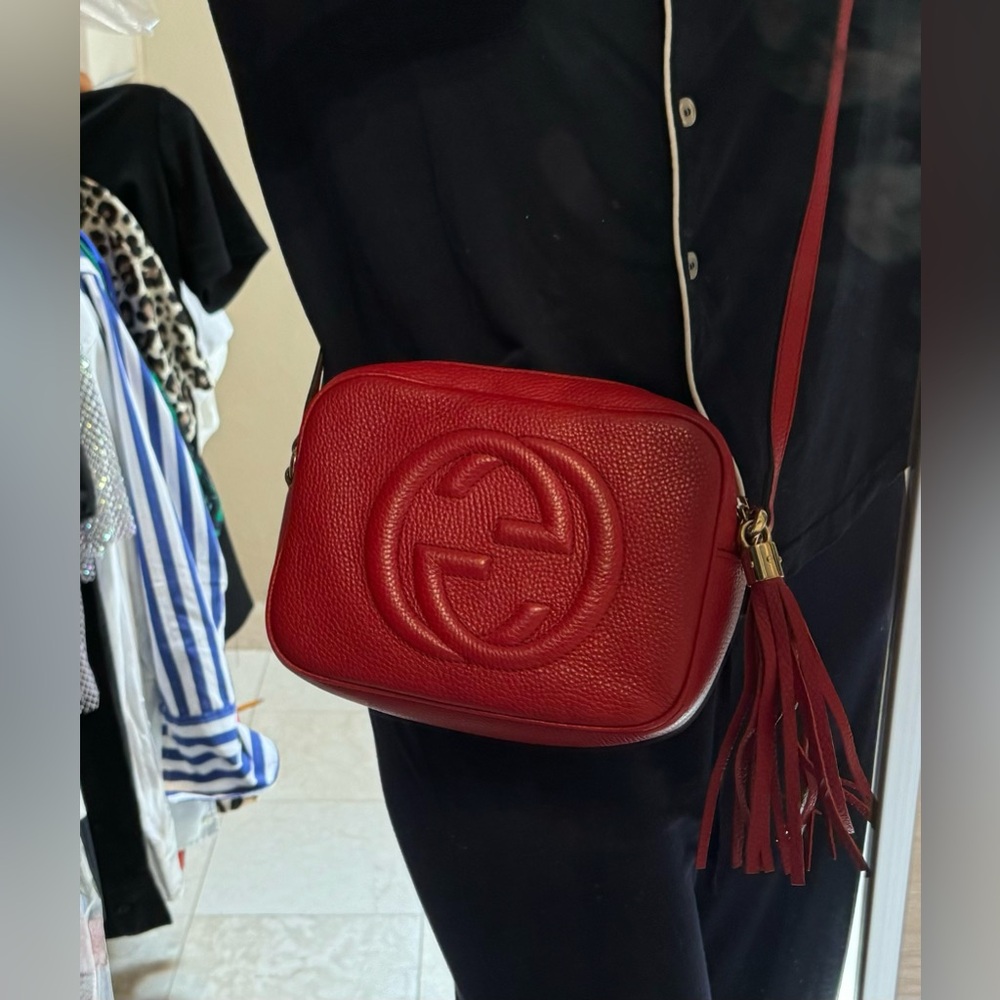 Gucci Soho Disco Crossbody Bag in Red